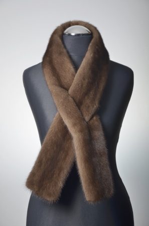 Mink fur scarf